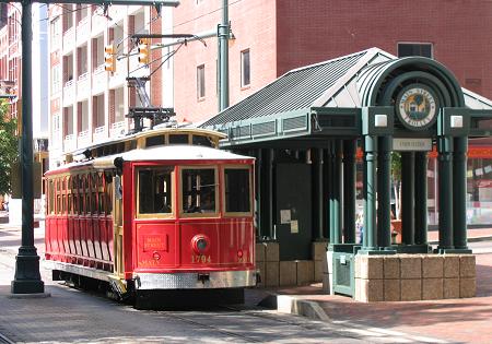 Memphis street car